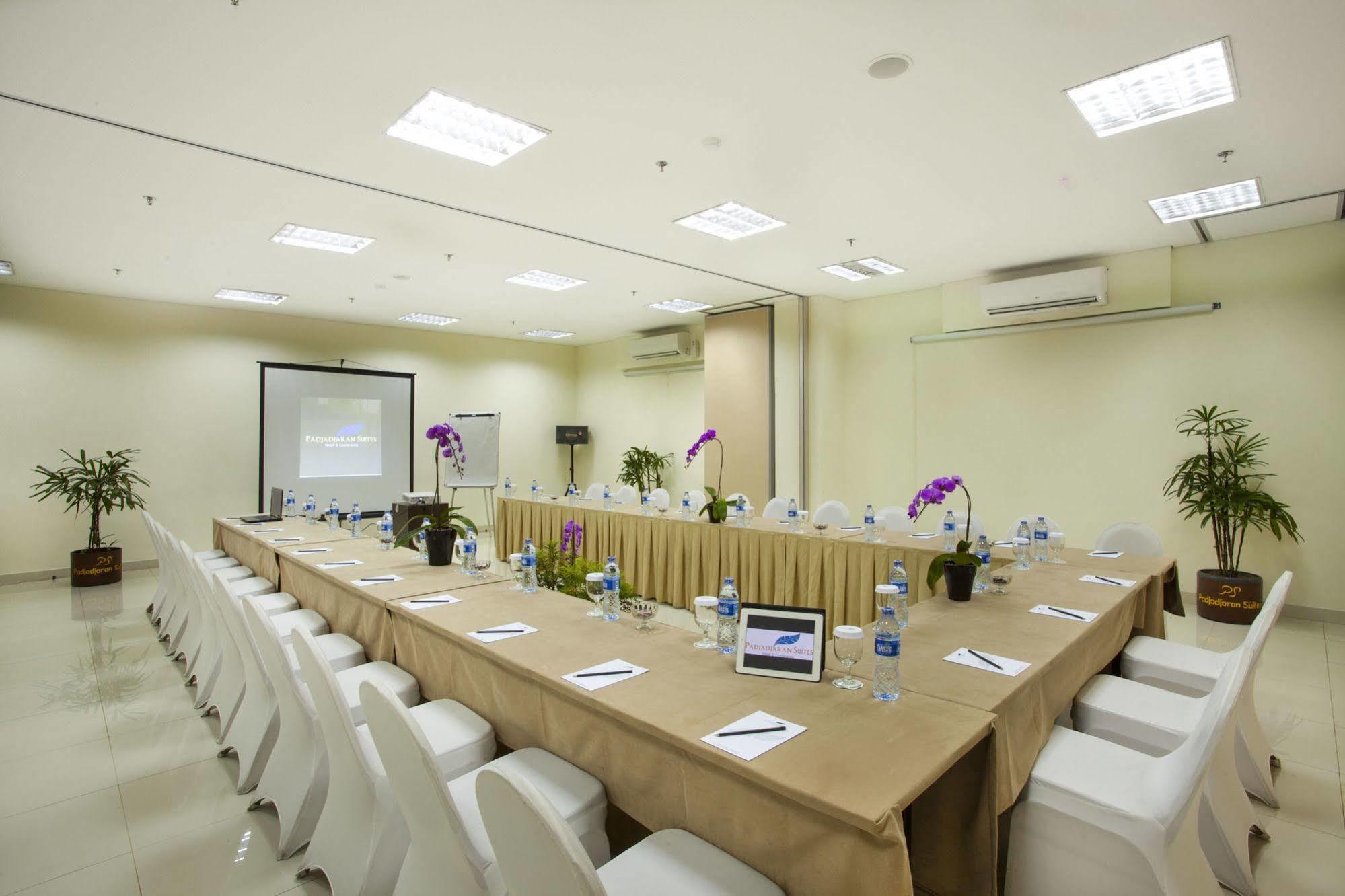 Padjadjaran Hotel Bogor Exterior foto
